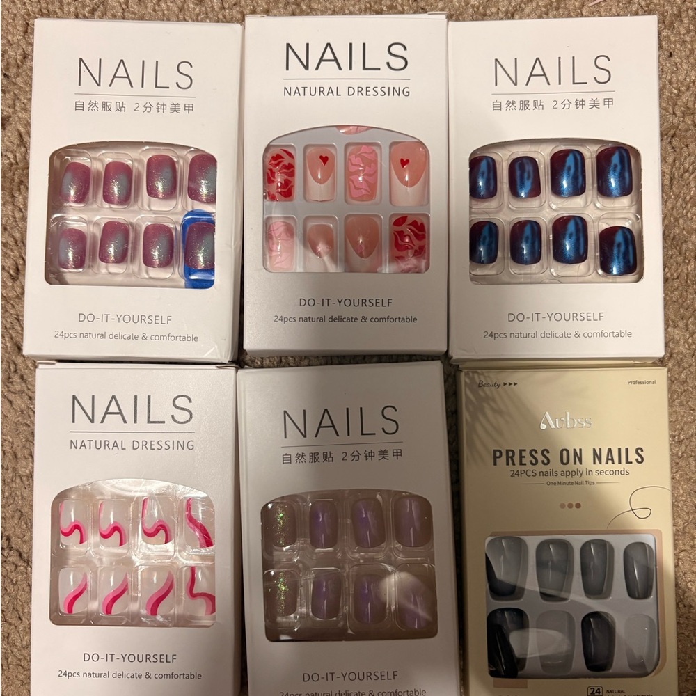 Colorful Press-On Nails Set